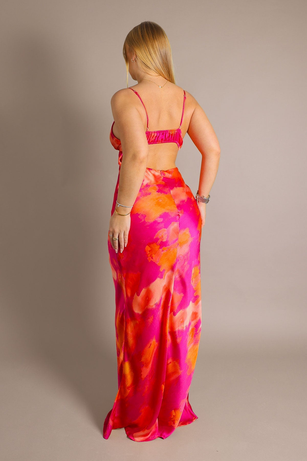 Maxikleid Satin Offener Rücken Fuchsia